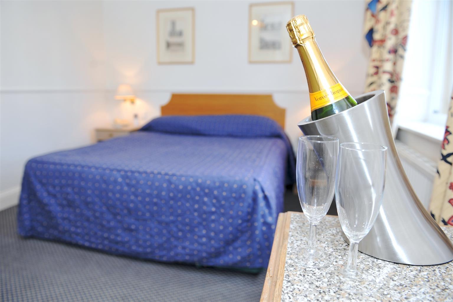 בורנמות' Montague Hotel חדר תמונה